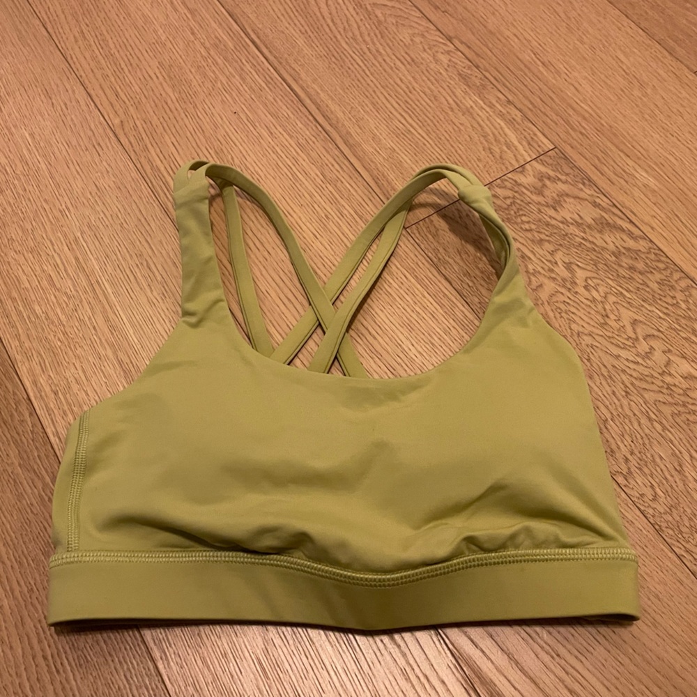 Lululemon sports bra, size 4, size small